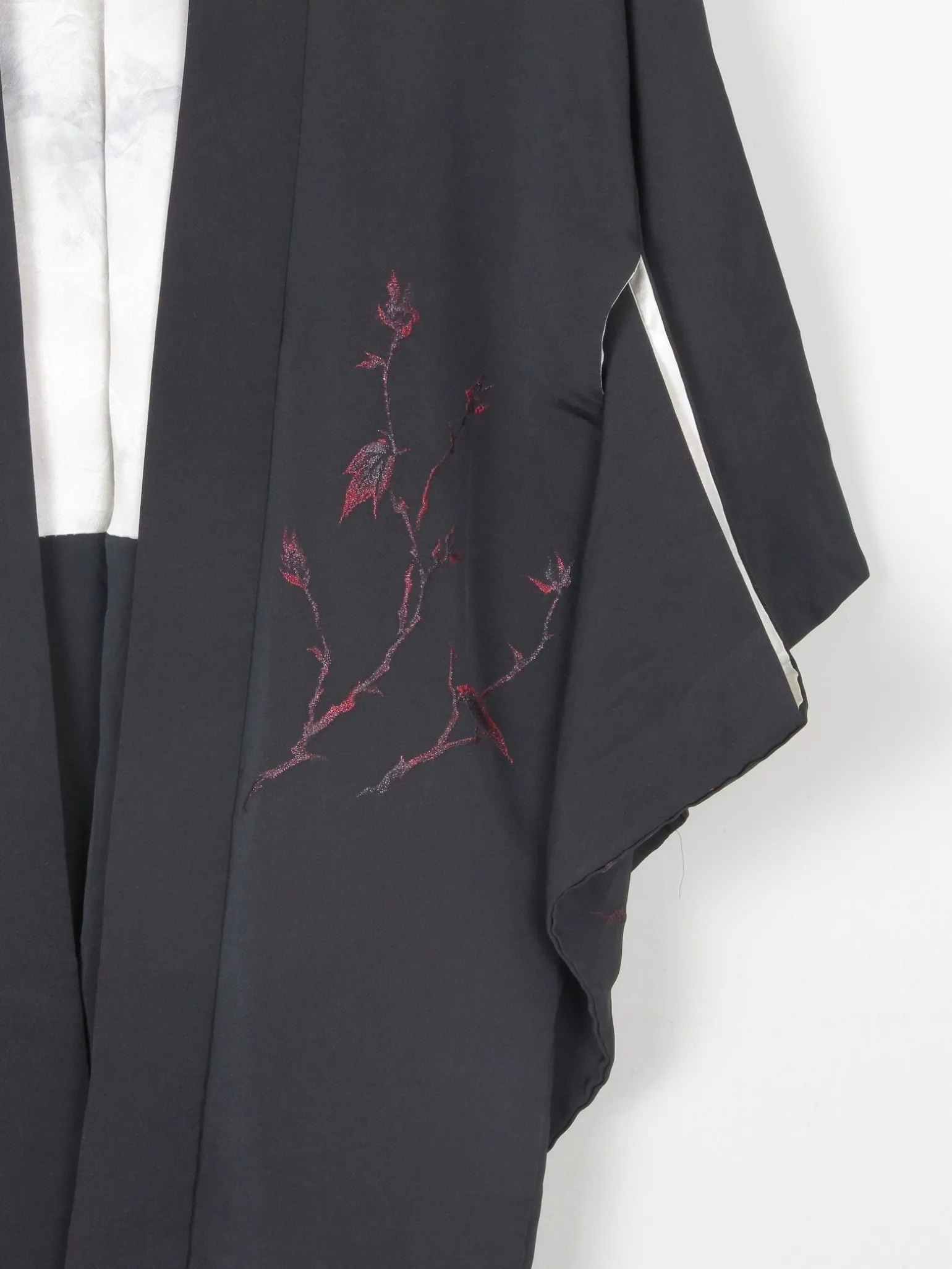 Black Vintage Kimono With Red Motifs S/M