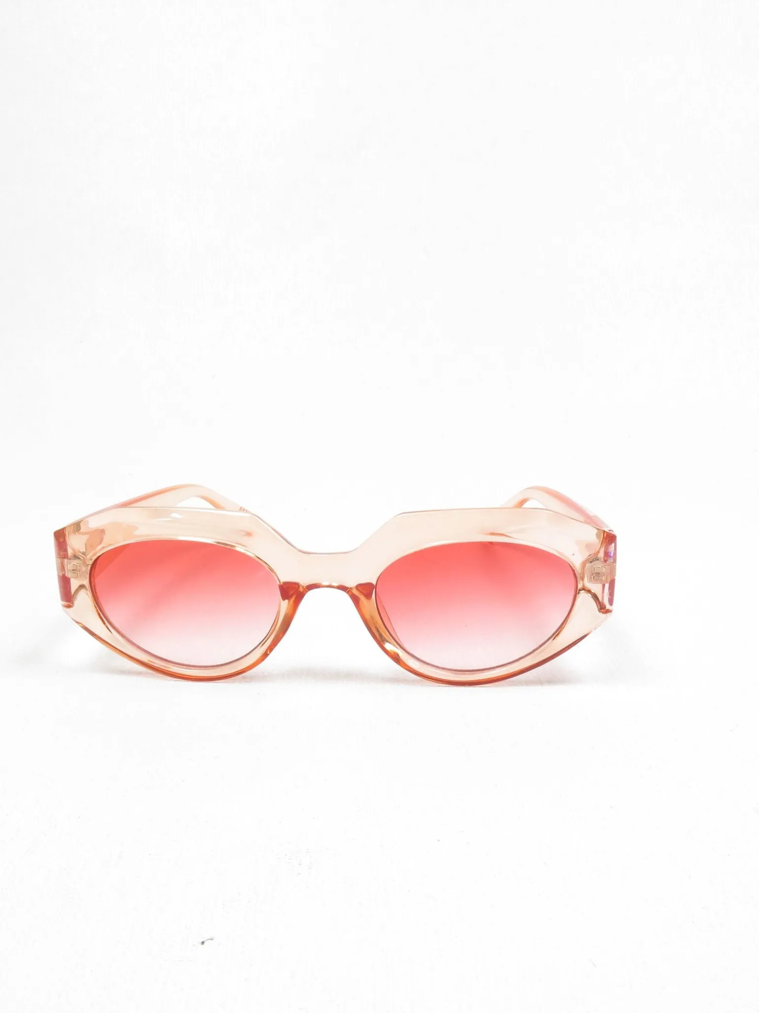 Edgy All Day Vintage Style Sunglasses