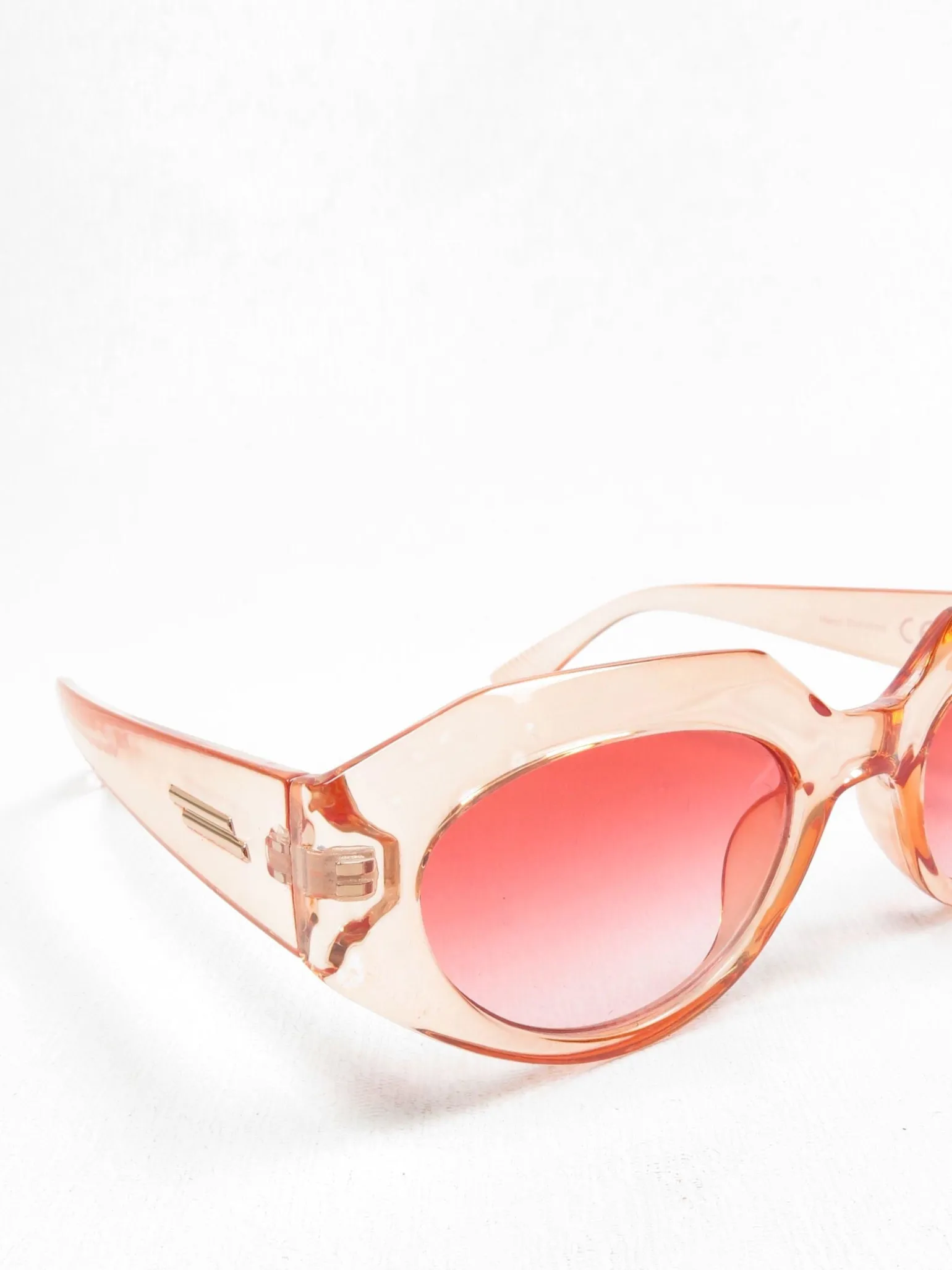 Edgy All Day Vintage Style Sunglasses