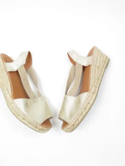 Gold Vintage Style Espadrilles 41/8