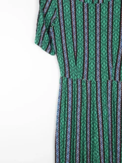 Green Vintage Embossed Fabric 1950s Dress 6/XS