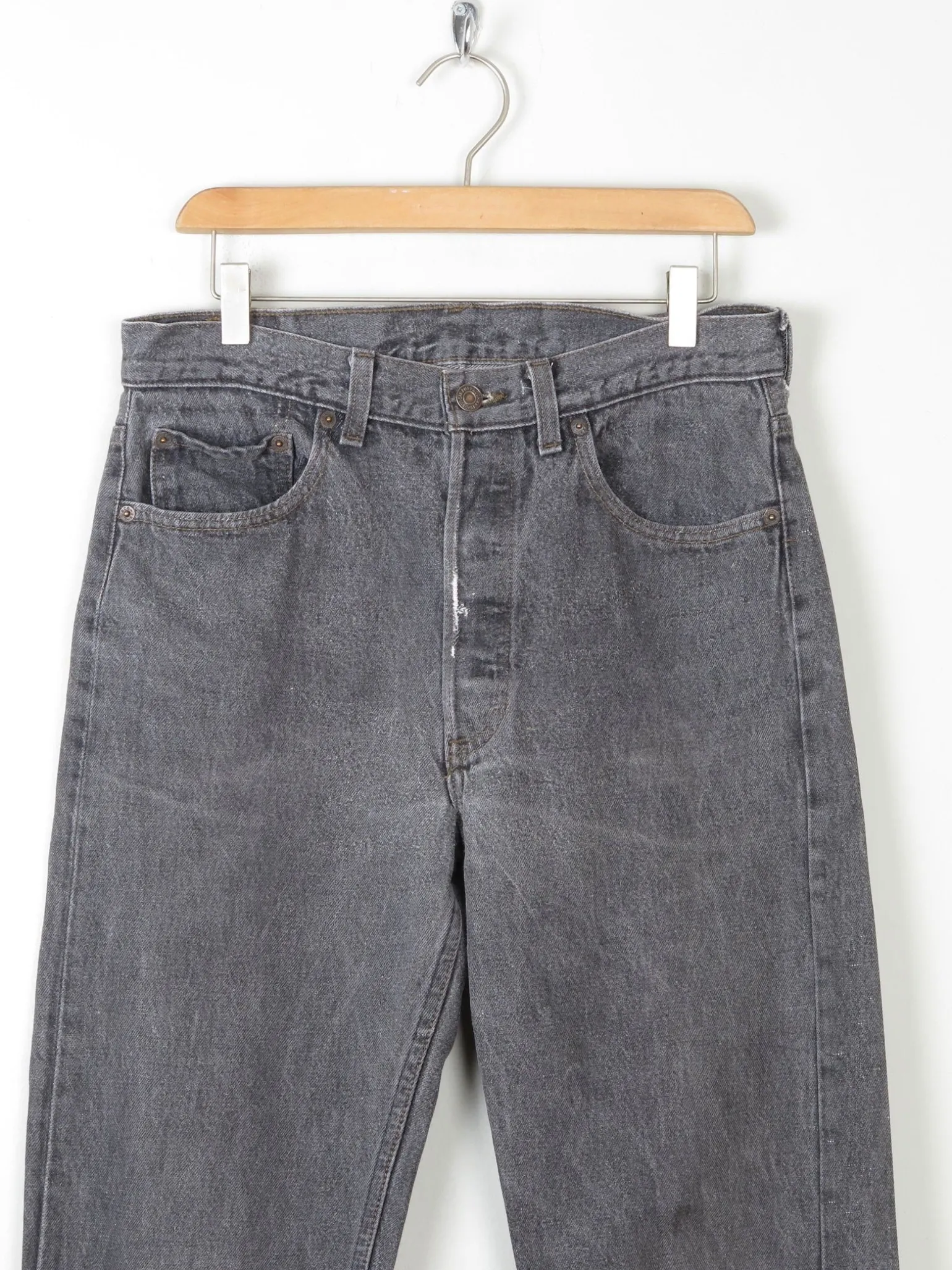 Grey Vintage Levi's Jeans 501s 32"