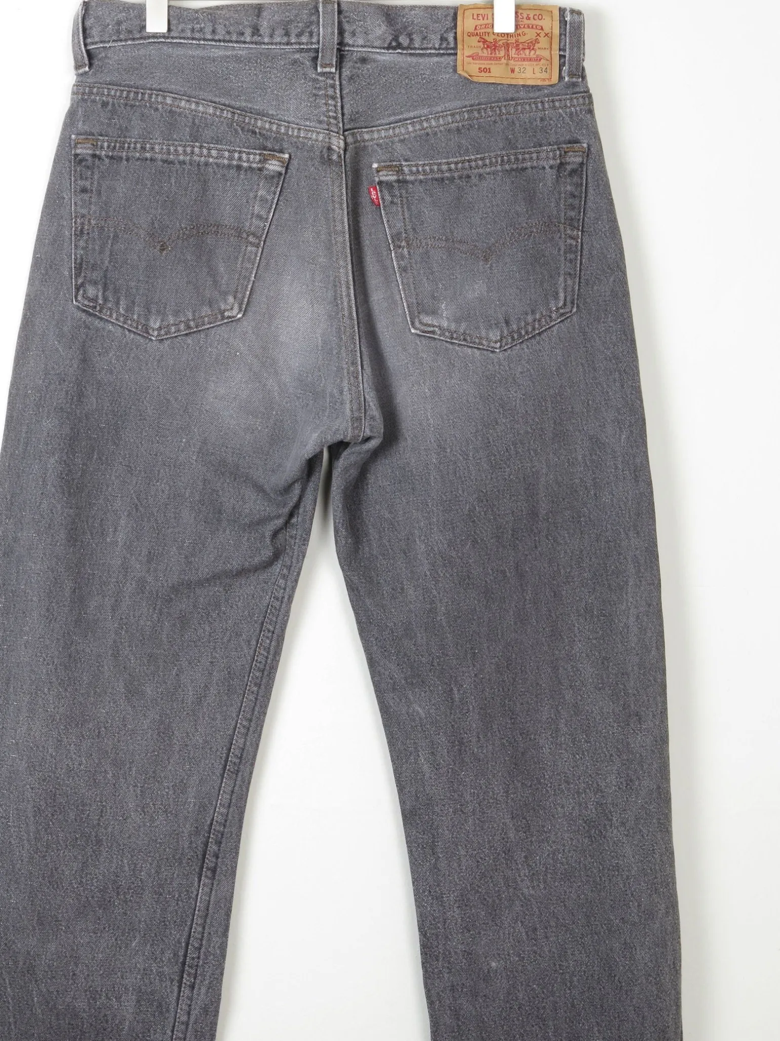 Grey Vintage Levi's Jeans 501s 32"