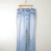 Men’s Blue Vintage Levi's Jeans 36"