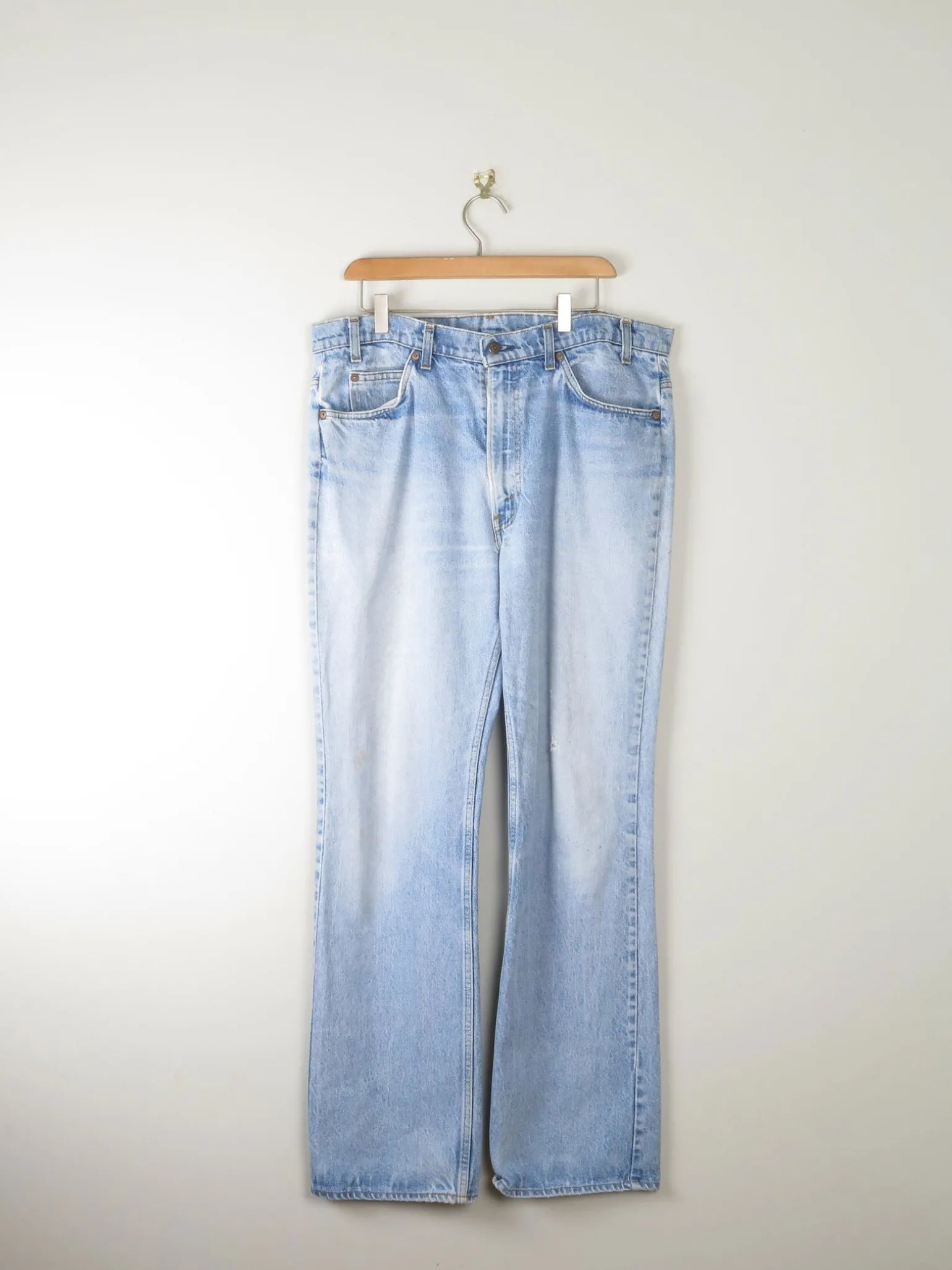 Men’s Blue Vintage Levi's Jeans 36"
