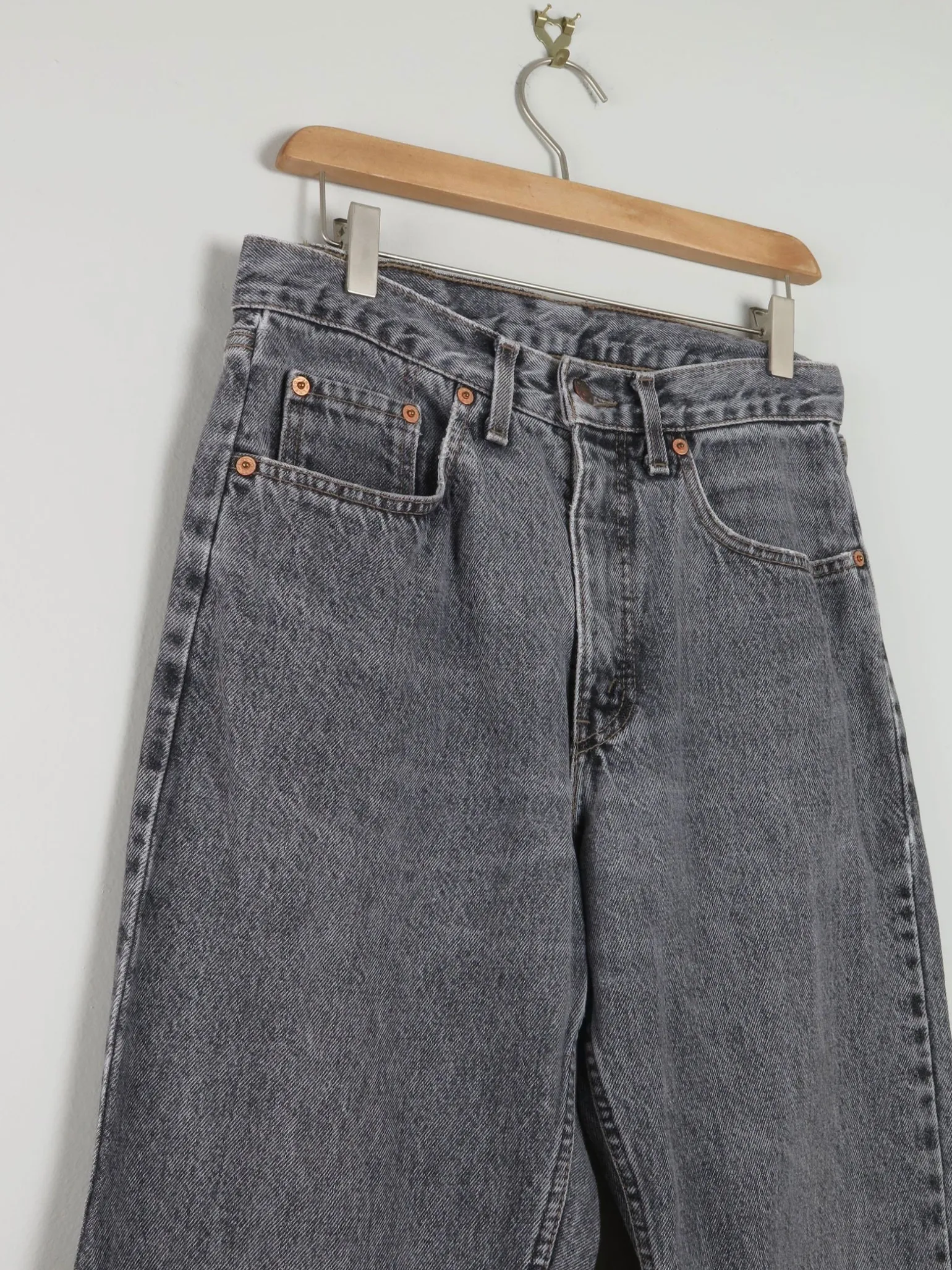 Men’s Grey Vintage Levi's Jeans 615 31" W