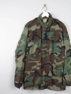 Men’s Vintage Green Camouflage Army Jacket L