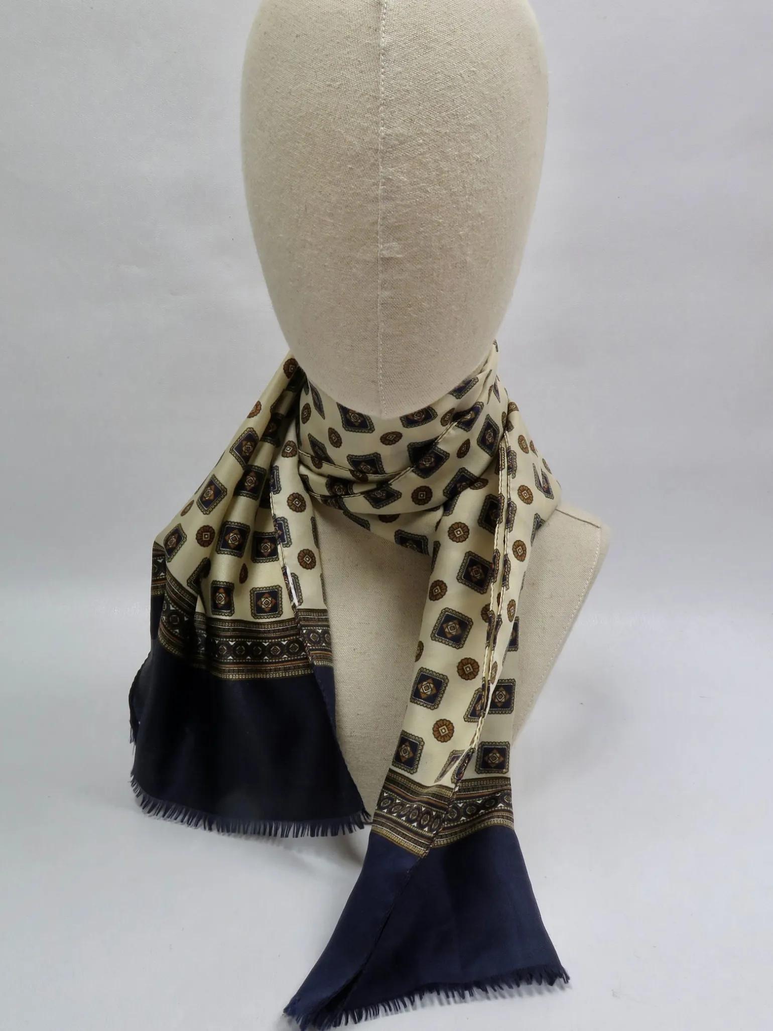 Men's Vintage Scarf Cravat