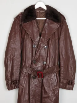 Men’s Wine 1970s Vintage Leather Coat With Faux Fur Collar 40/42 M