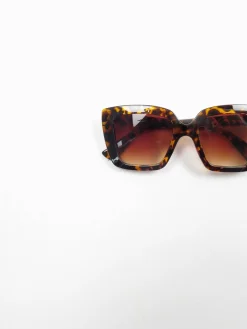 Oversized Square Women’s 70s Style Sunglasses