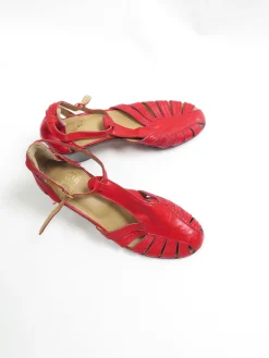 Red Vintage Sandals With Small Heels 39/6 UK
