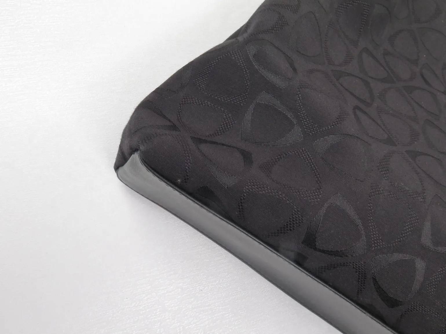 1990s Vintage Black Liz Claiborne Fabric Embossed Shoulder Bag
