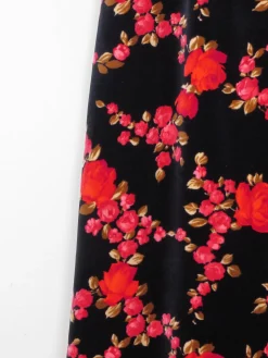 1970s Vintage Velvet Floral Print Maxi Skirt 28"W /S