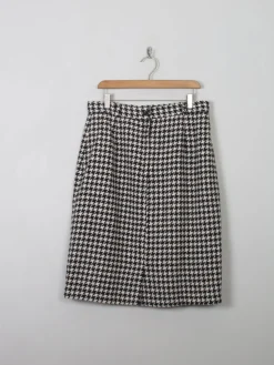 Vintage Black & White Herringbone Pencil Skirt 32