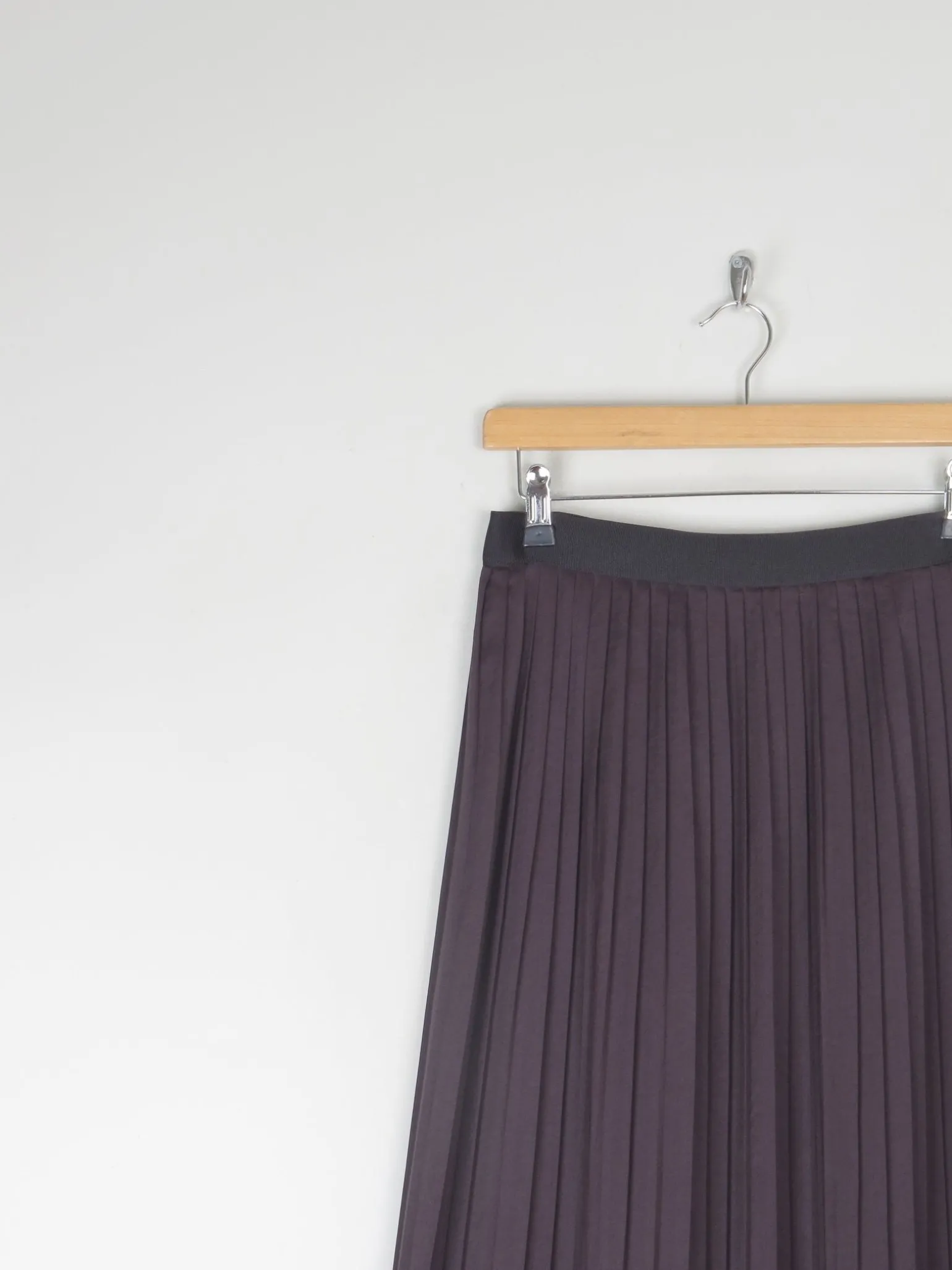 Vintage Black Armani Exchange Pleated Maxi Skirt S