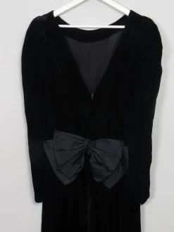 Vintage Black Velvet Dress With Long Sleeves XS