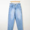 Vintage Blue Denim Mom Jeans 31"