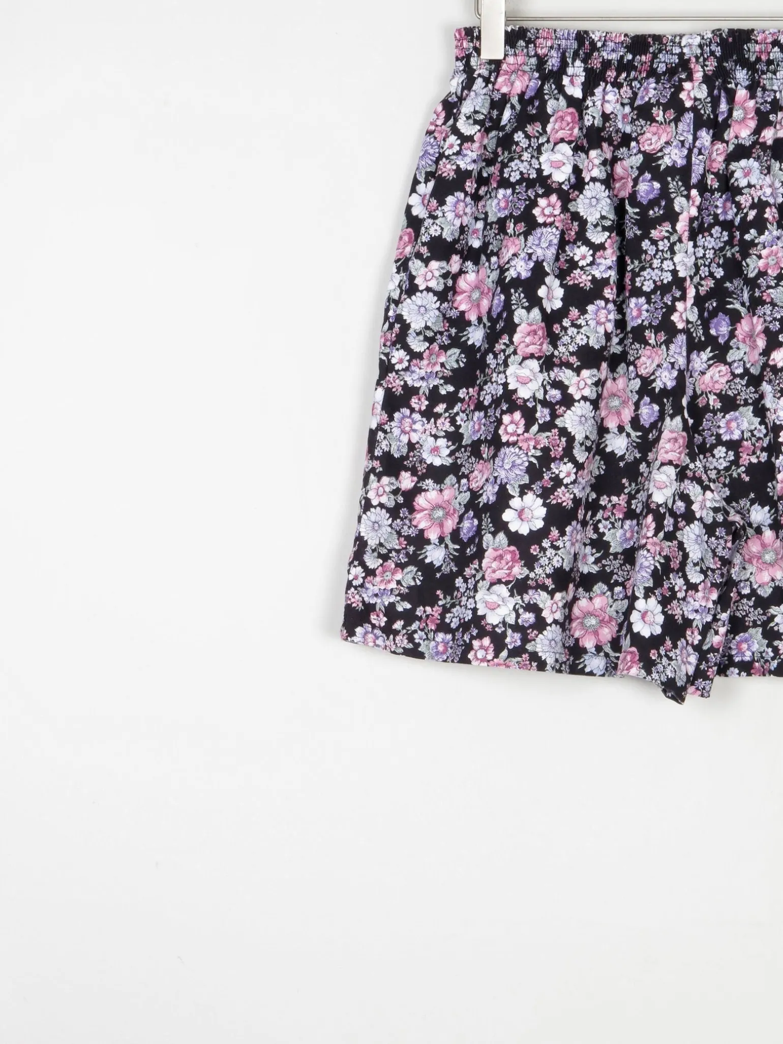 Vintage Floral Bermuda Shorts S