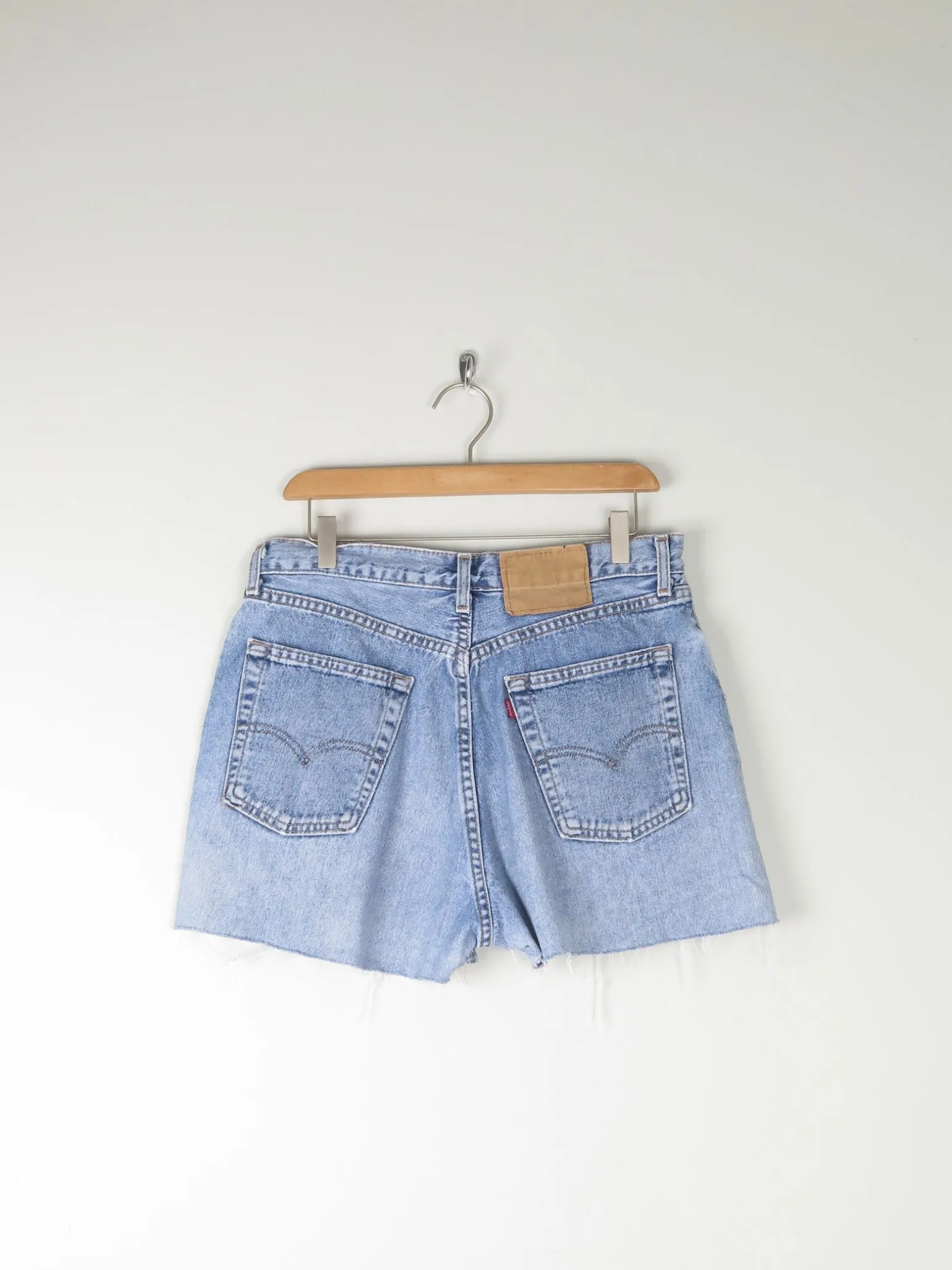 Vintage Levis Denim Cut-Off Shorts 31"W