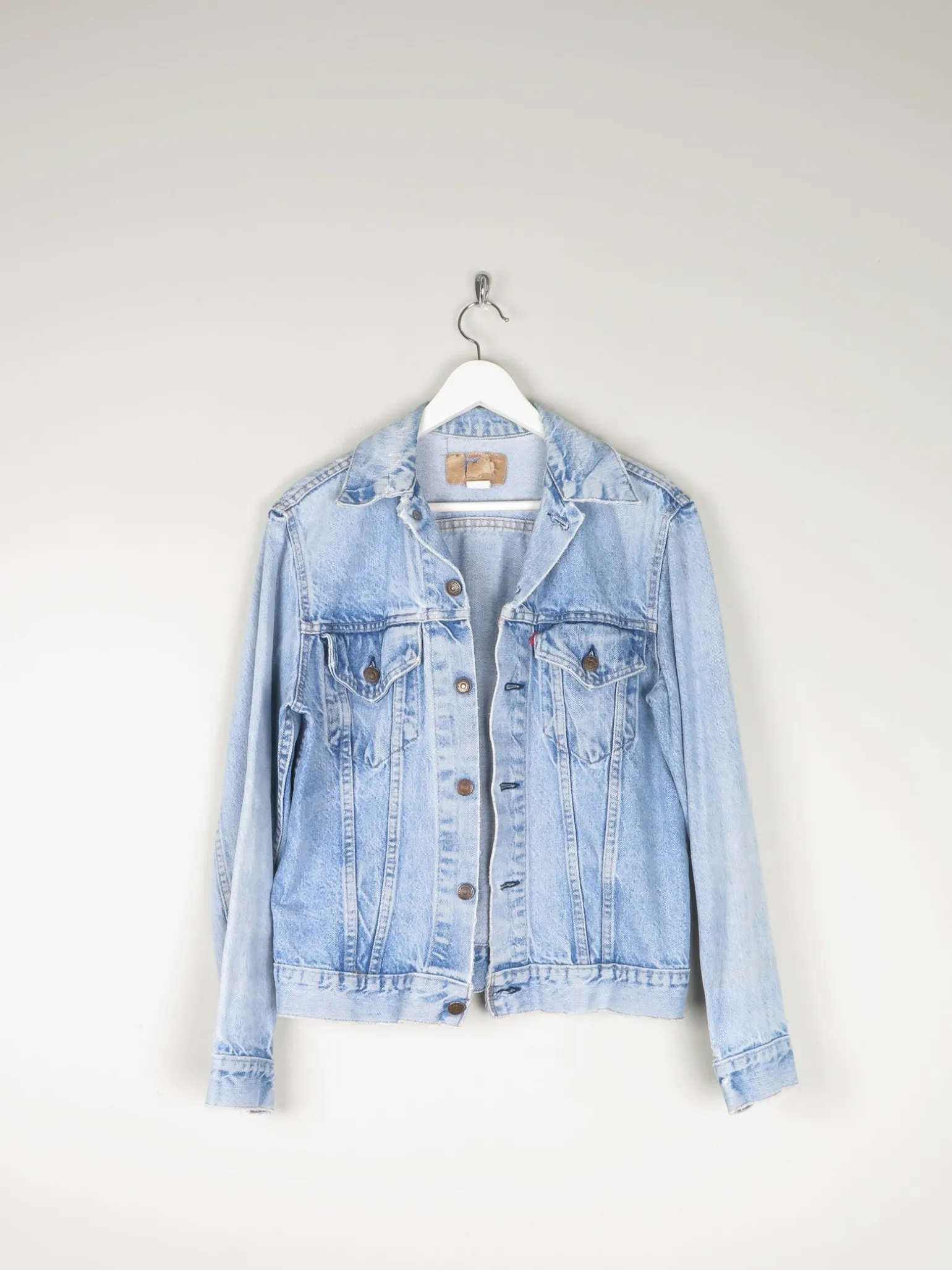 Vintage Men’s Blue Levi’s Denim Jacket Trucker S