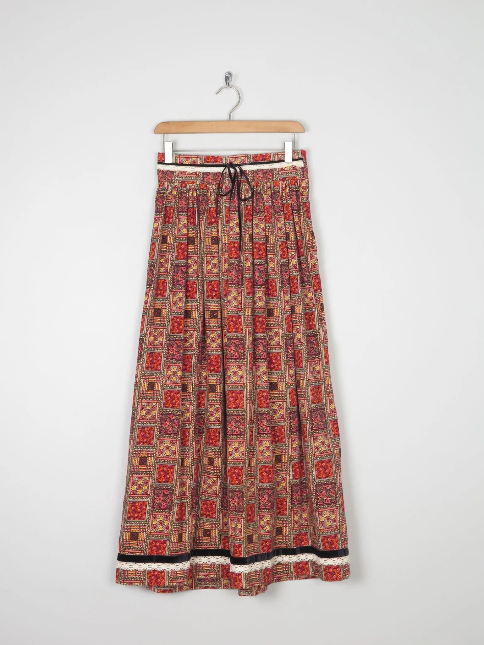 Vintage 1970s Maxi Folk Style Corduroy Red Skirt 26" XS