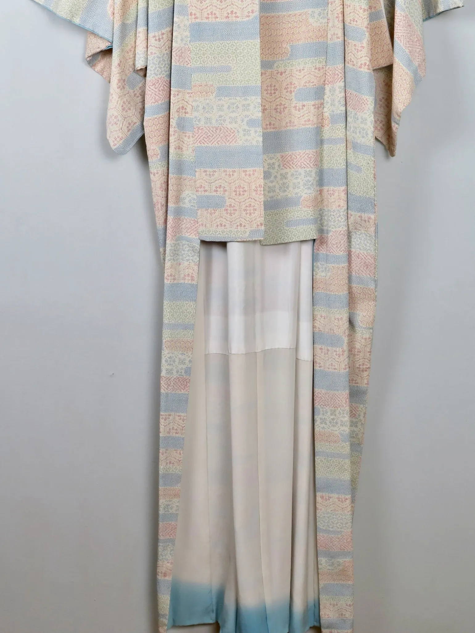 Vintage Silk Colourful Kimono S/M
