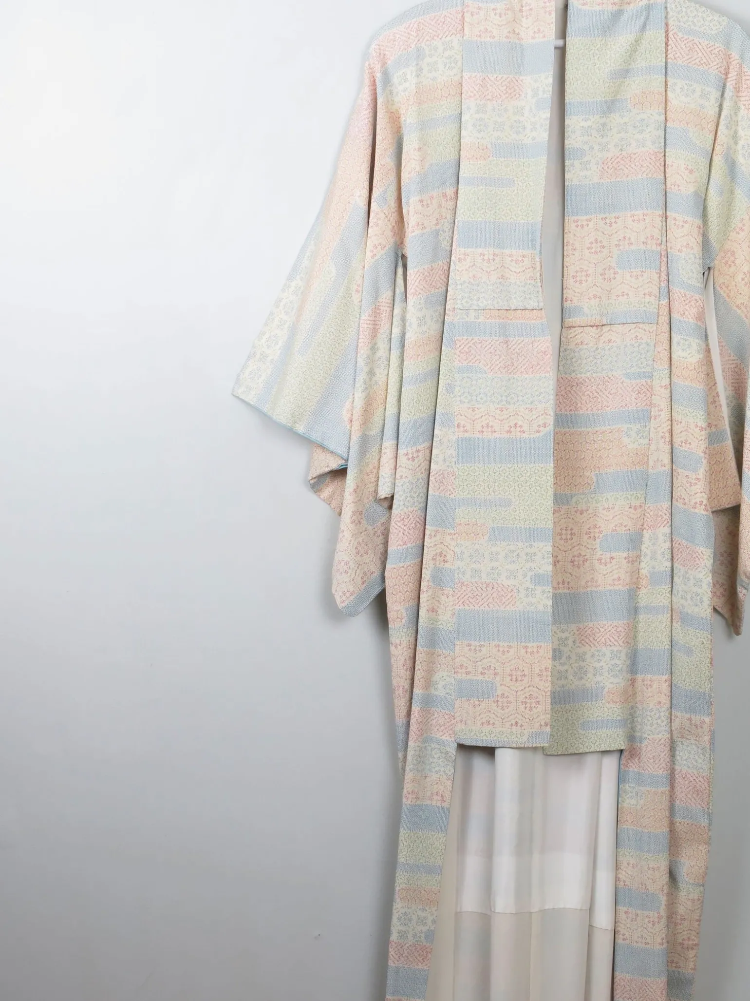 Vintage Silk Colourful Kimono S/M