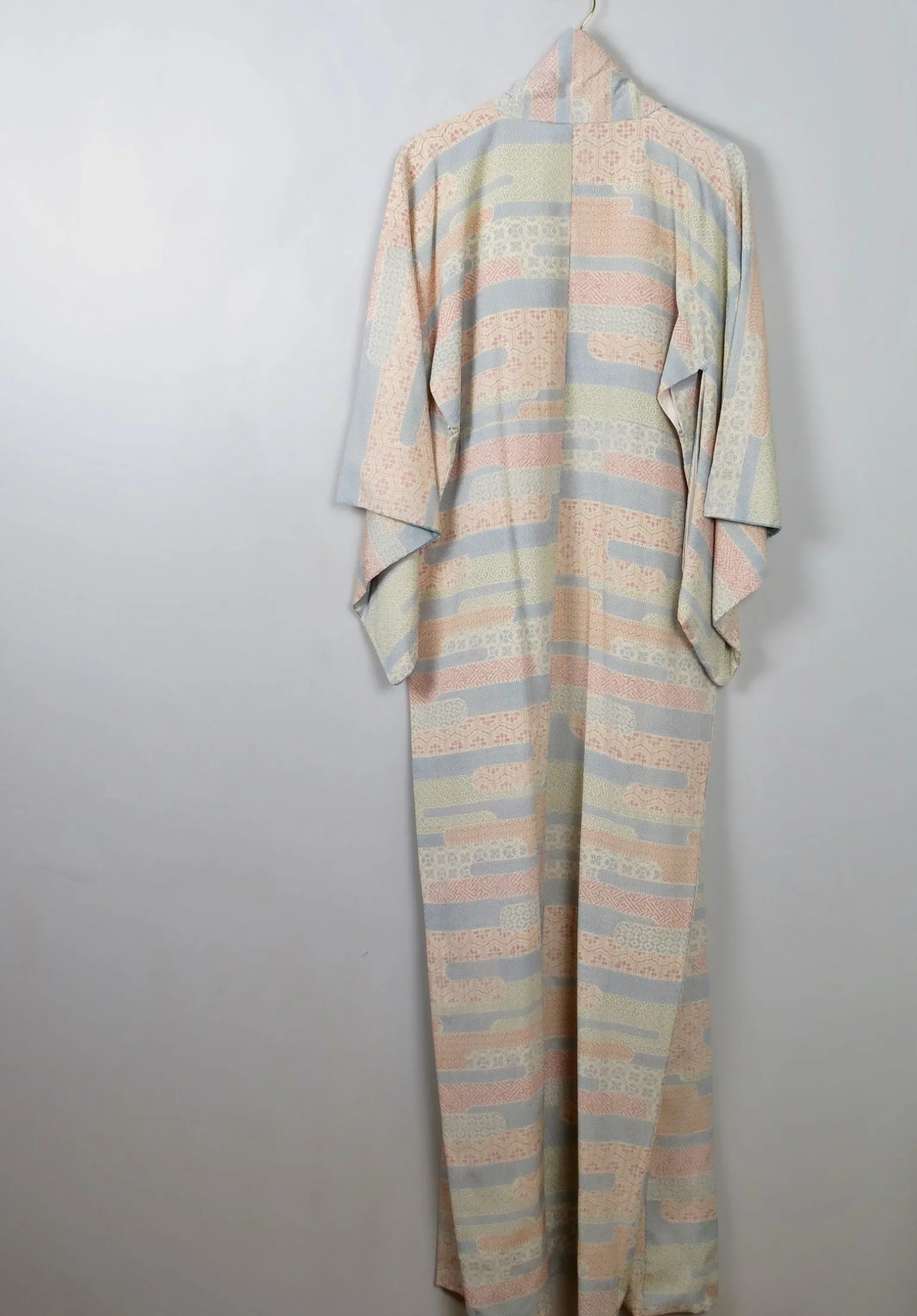 Vintage Silk Colourful Kimono S/M