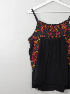 Vintage Style Embroidered Ethnic Style Top L