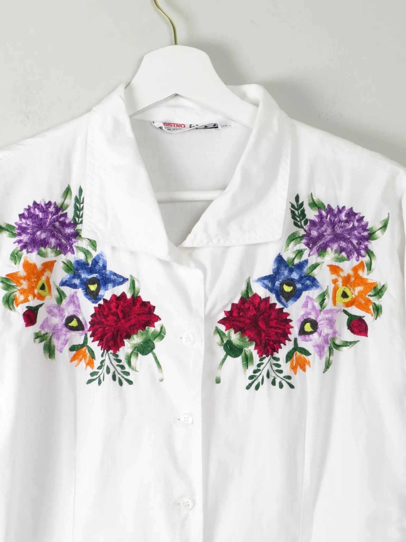 Vintage White Blouse With Embroidery Detail M