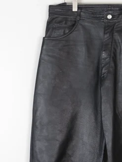 Women’s Black Leather Cropped Trousers 32