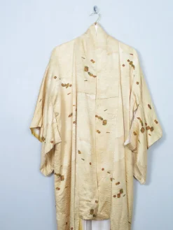 Women's Deep Cream Silk Vintage Kimono S/M