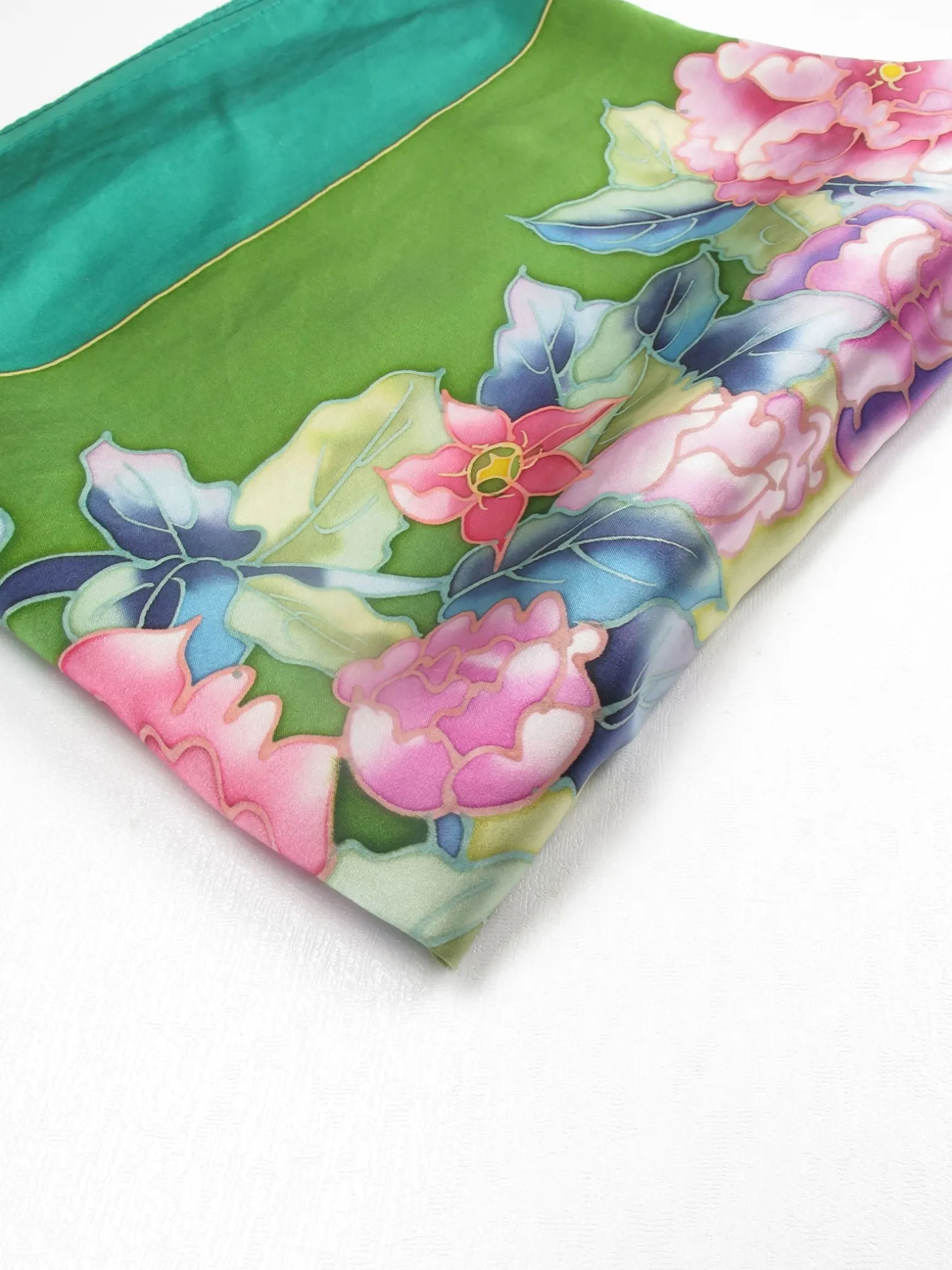 Women's Silk Large Vintage Scarf Green Printed