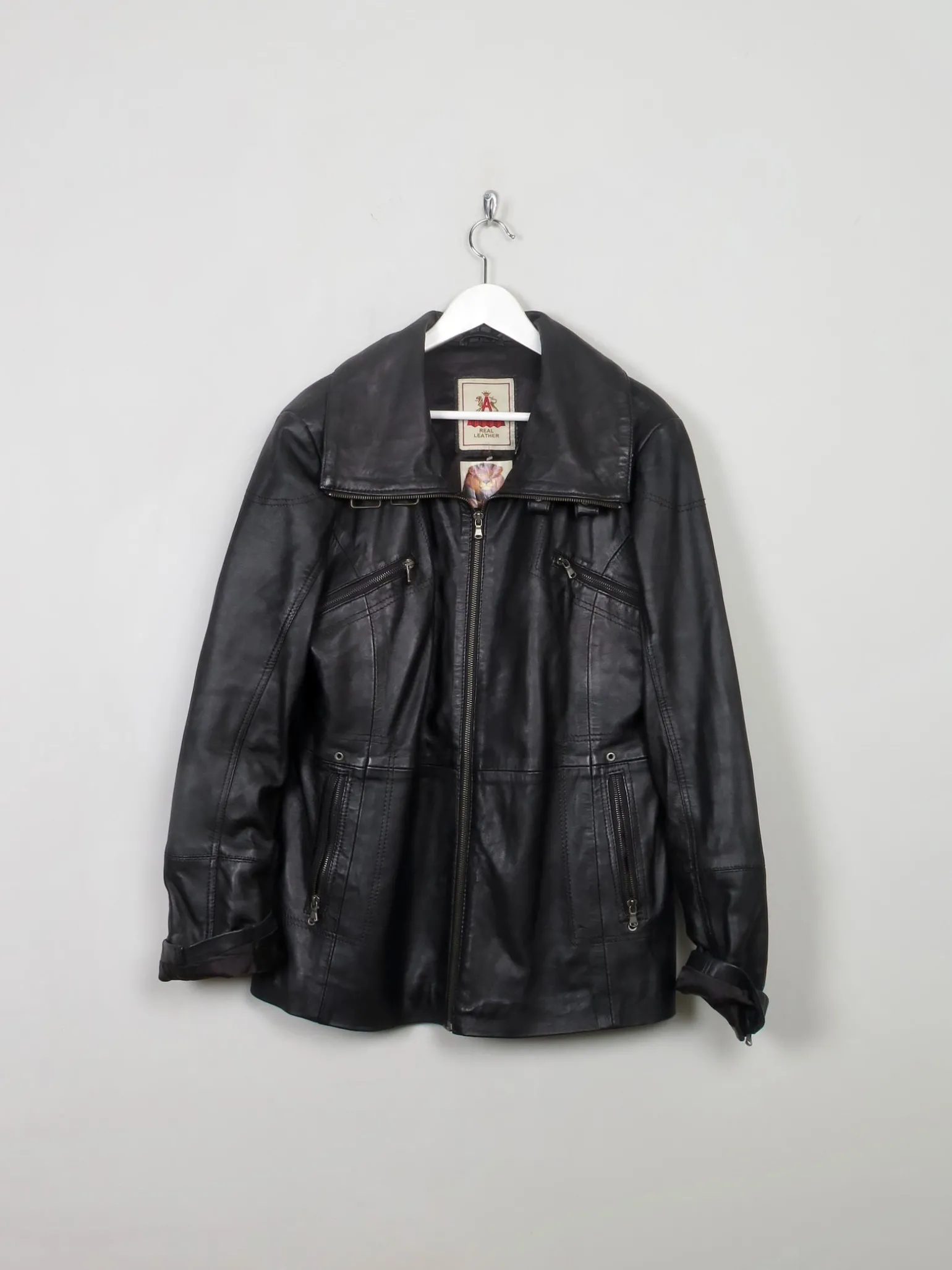 Women's Vintage Black Leather Jacket M/L