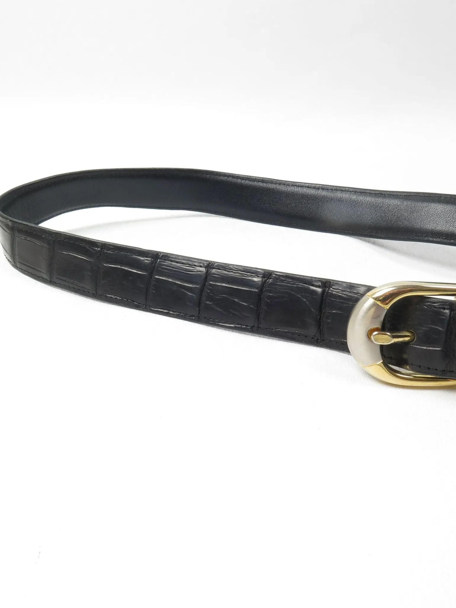 Women's Vintage Black Leather Belt With Texture S
