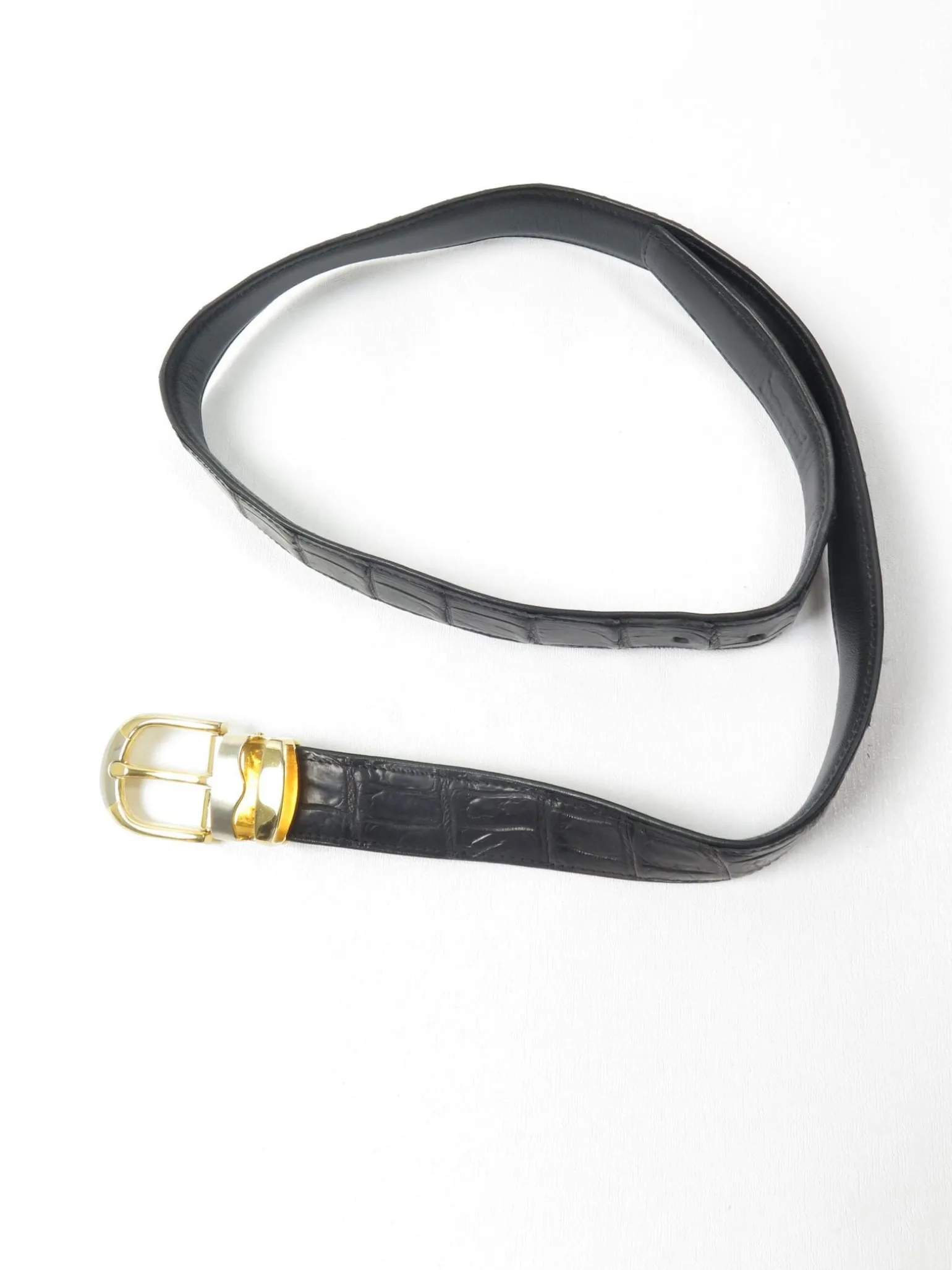 Women's Vintage Black Leather Belt With Texture S