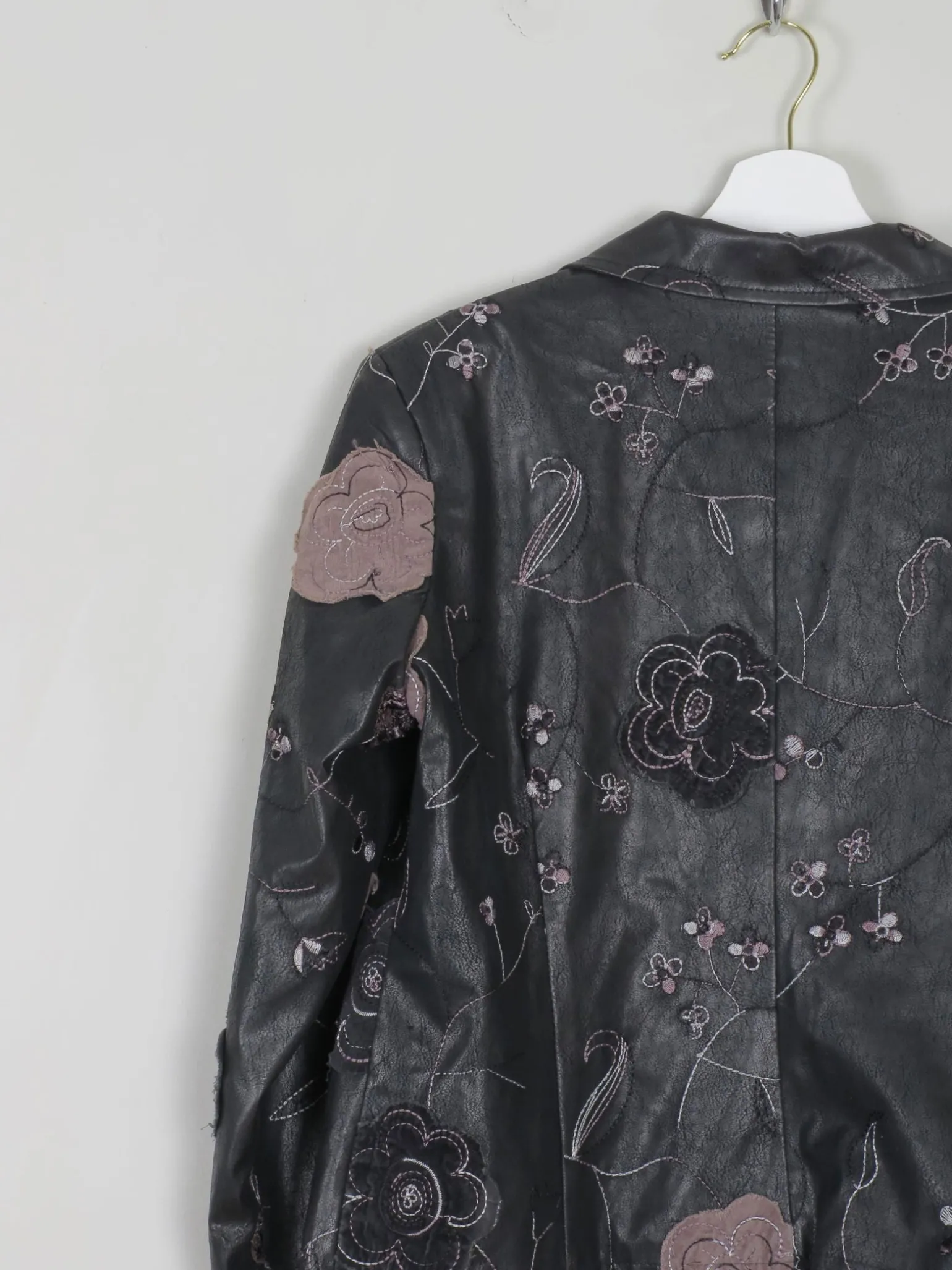 Women’s Vintage Black PU Leather Jacket M