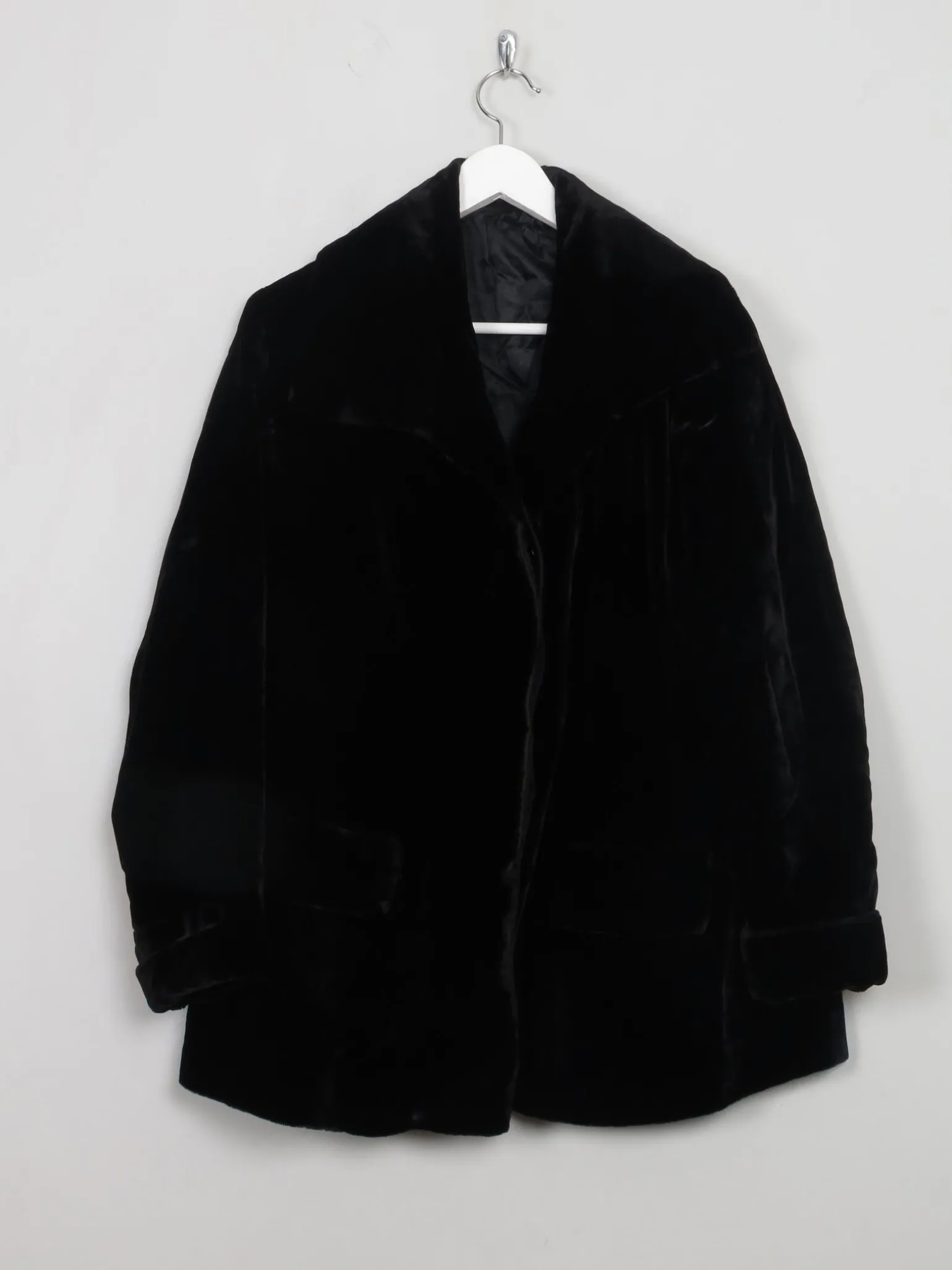 Women's Vintage Black Velvet Furry Jacket