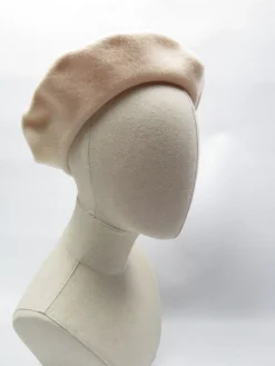 Women's Vintage Cream Kangol Modelaine Beret XS/S