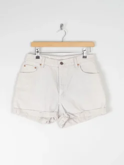 Women's Vintage Khaki High Waisted Levi’s Shorts 30"