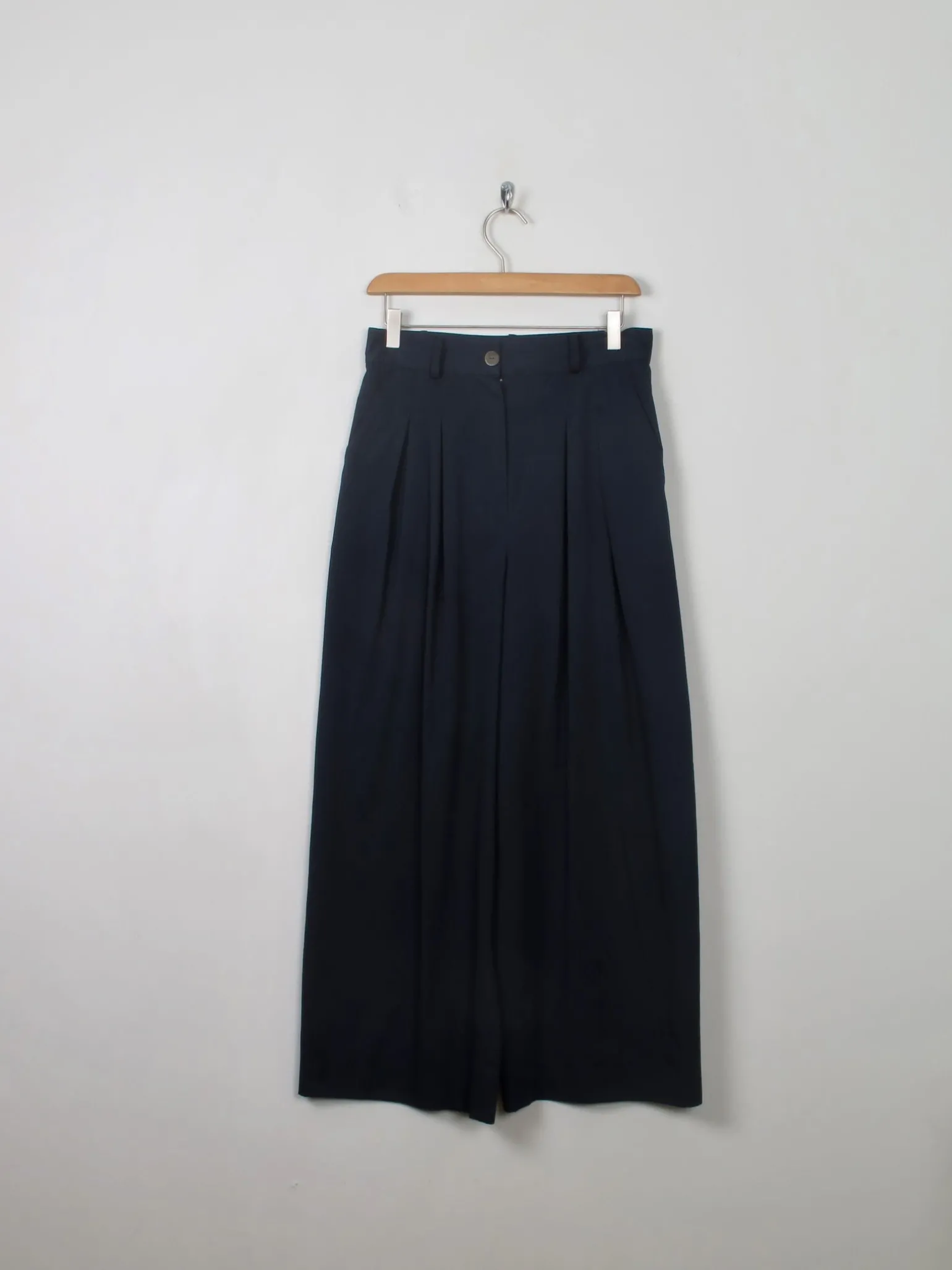 Women's Vintage Loose Fit Wide Legged Cropped Trousers S