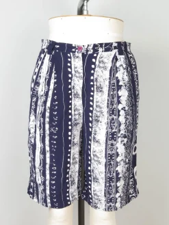 Women's Vintage Navy & White Long Shorts 12/14