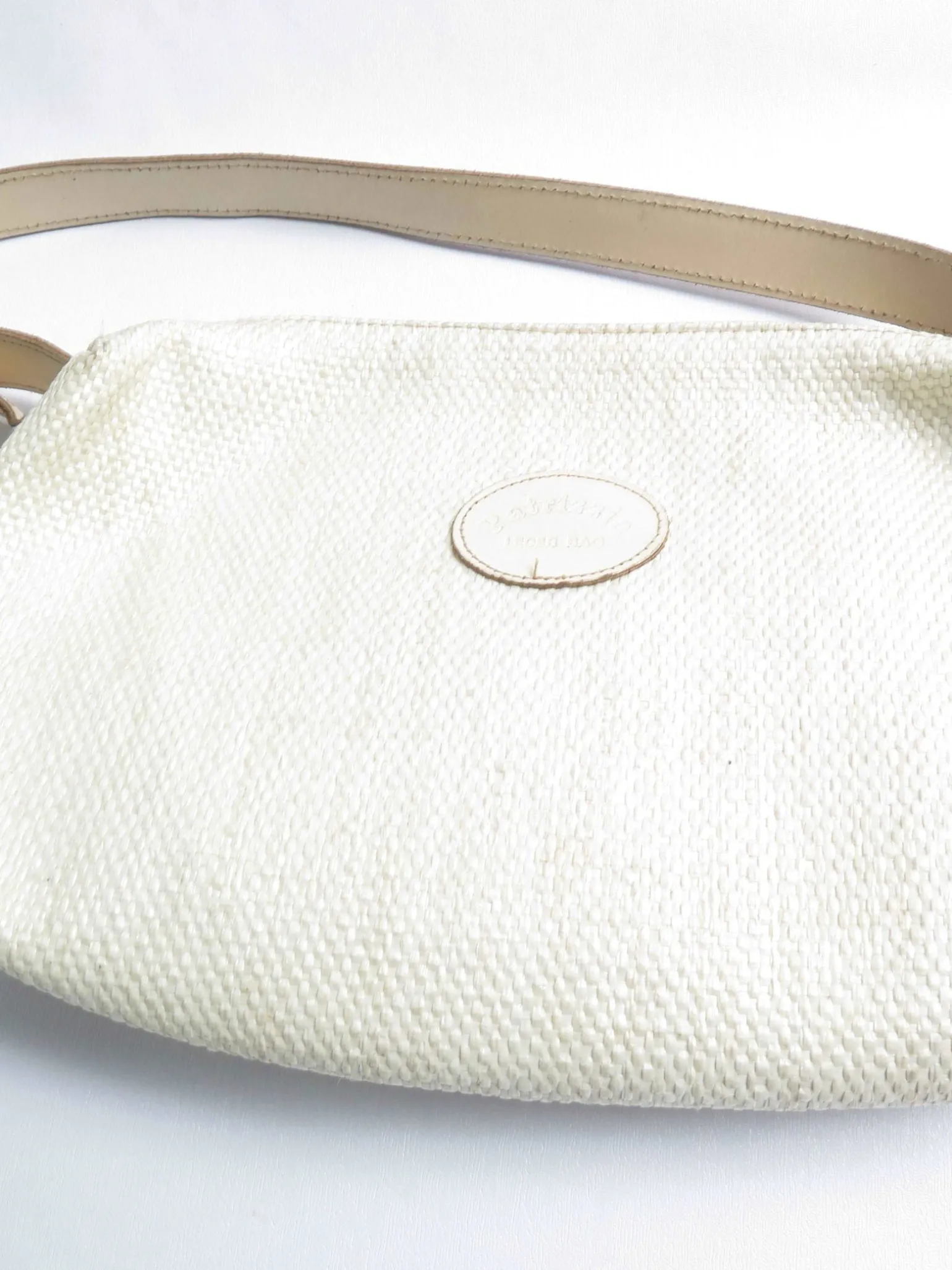 Women's Vintage 1990s Cream Straw Shoulder Bag