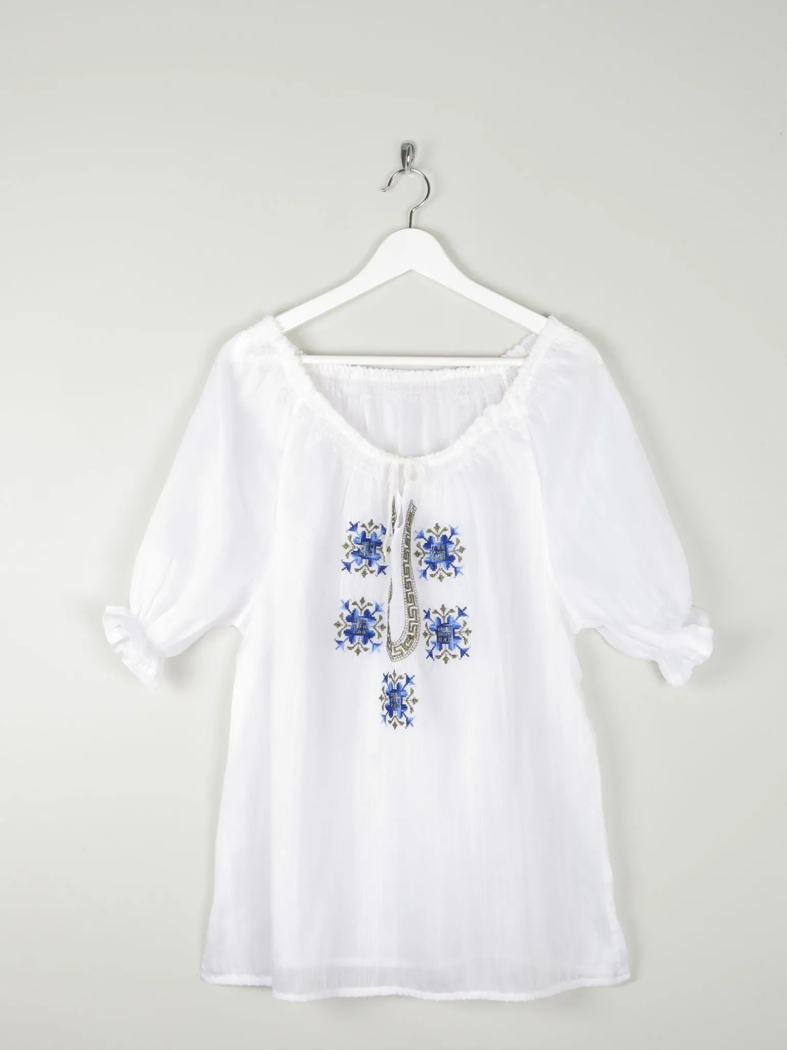 Women’s Vintage 1970s Folk Embroidered Blouse M/L