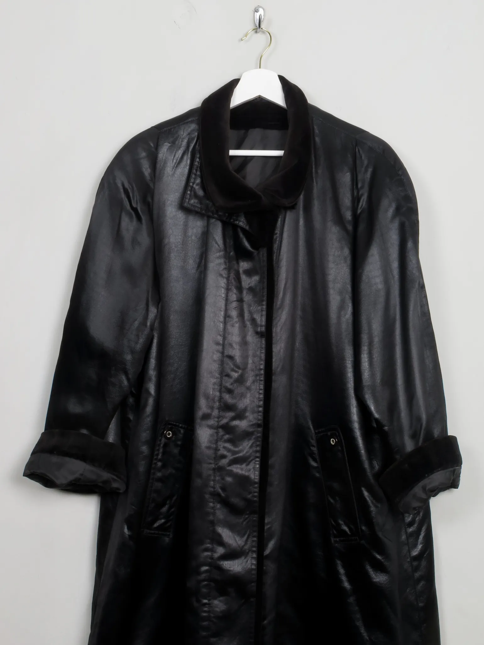 Women's Vintage Satin Black Swing Coat L