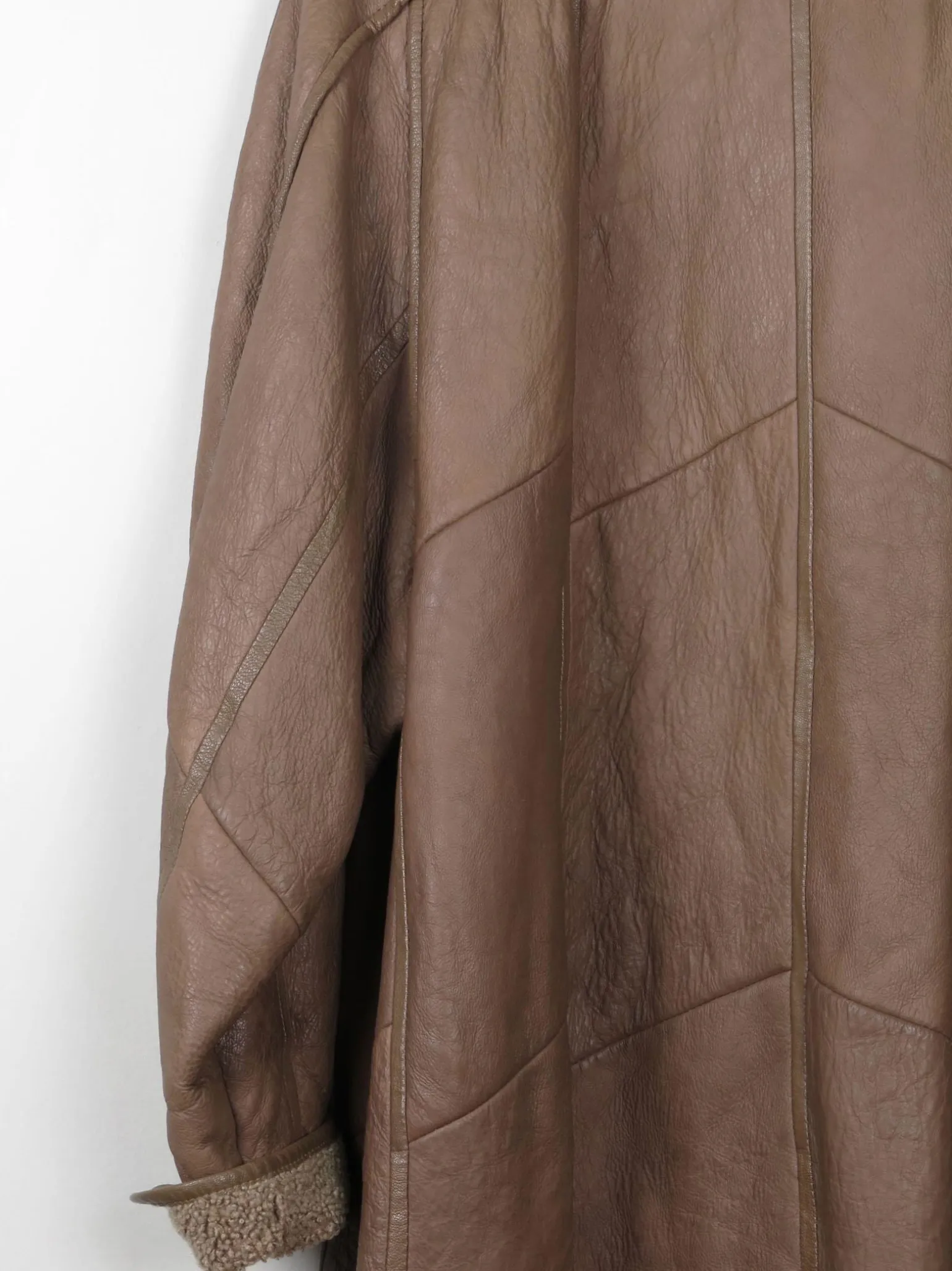 Women's Vintage Shearling Short Taupe Coat M/L
