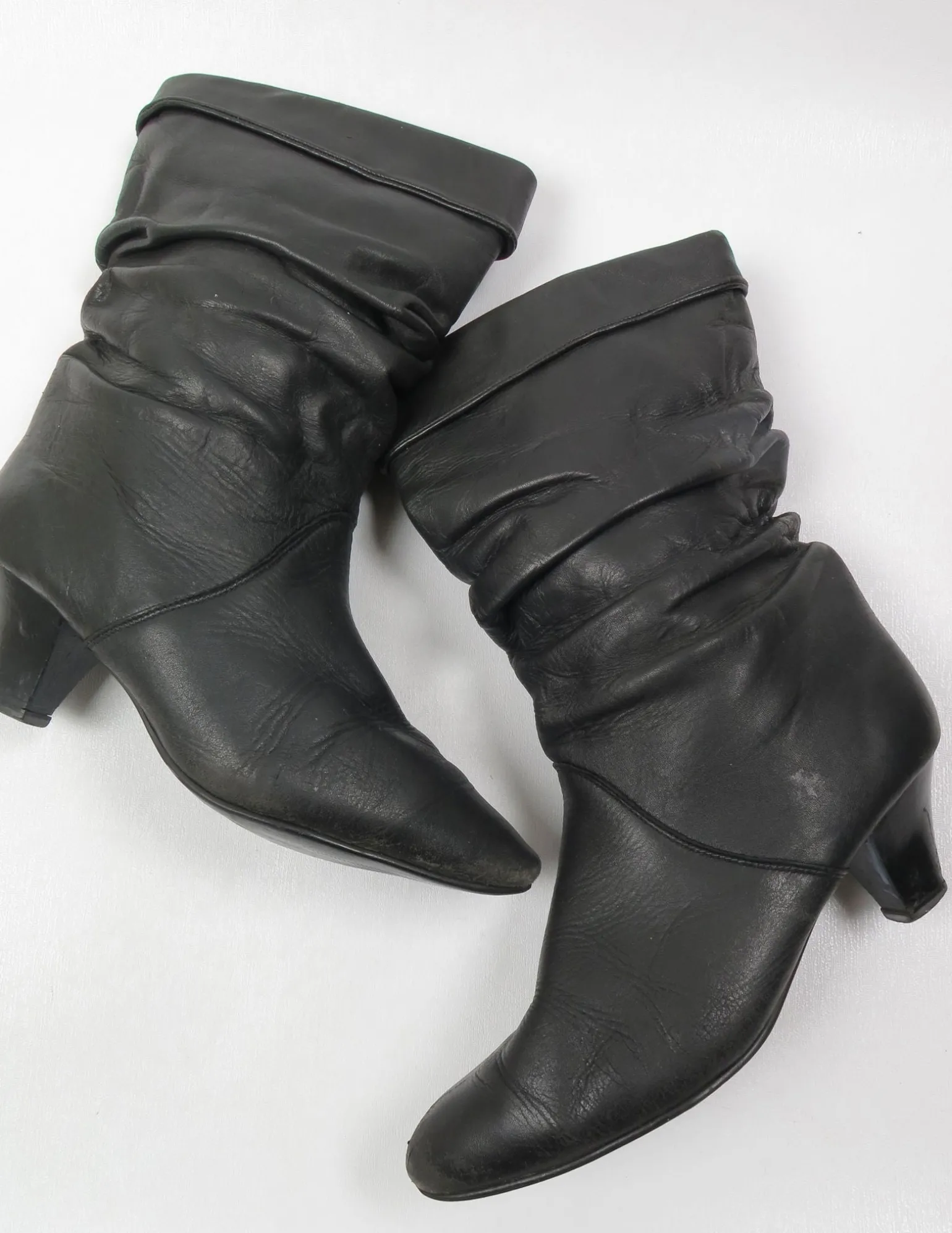 Women's Vintage Short Black Leather Boots 39/6