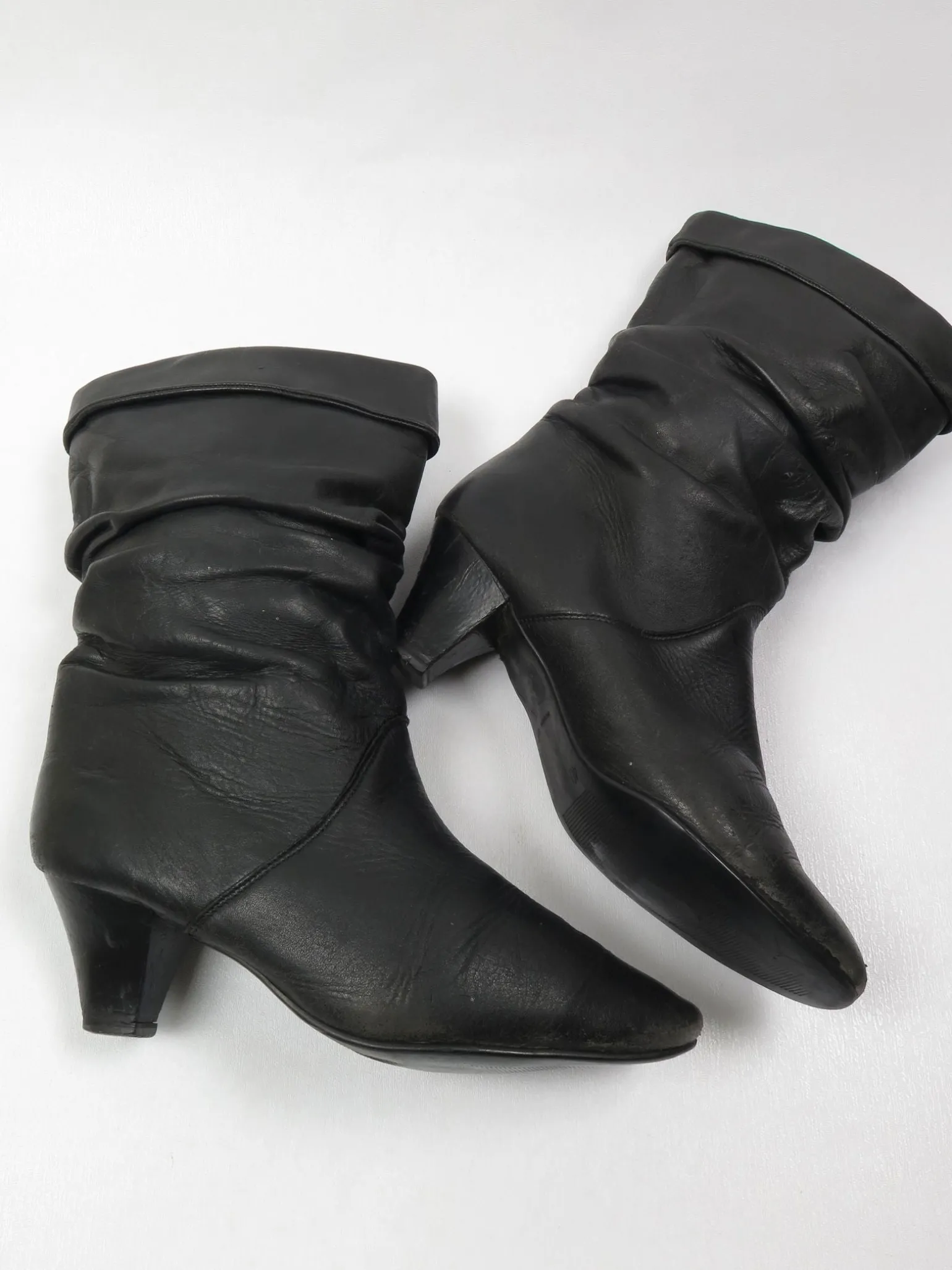Women's Vintage Short Black Leather Boots 39/6