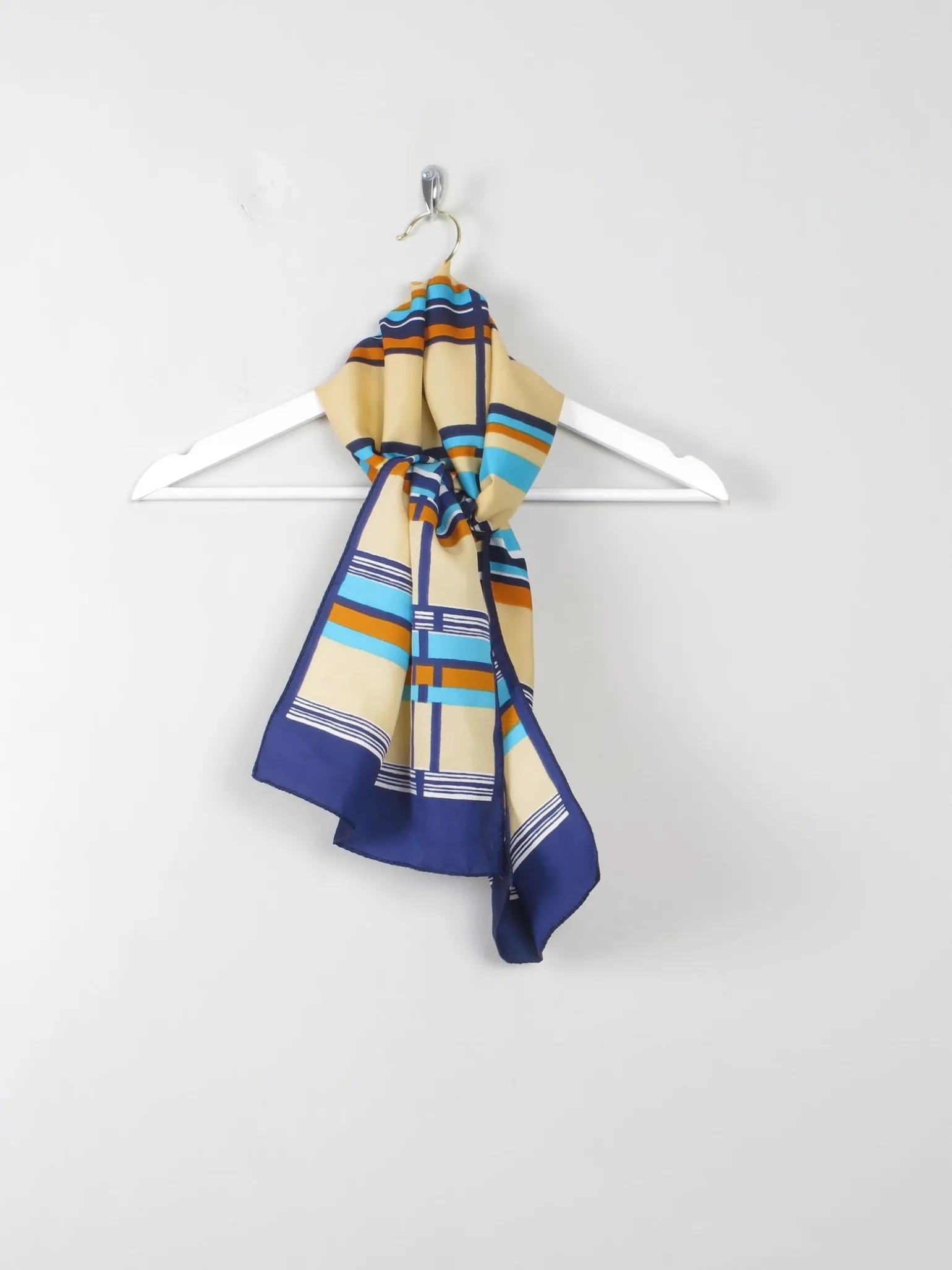 Women's Vintage Striped Scarf