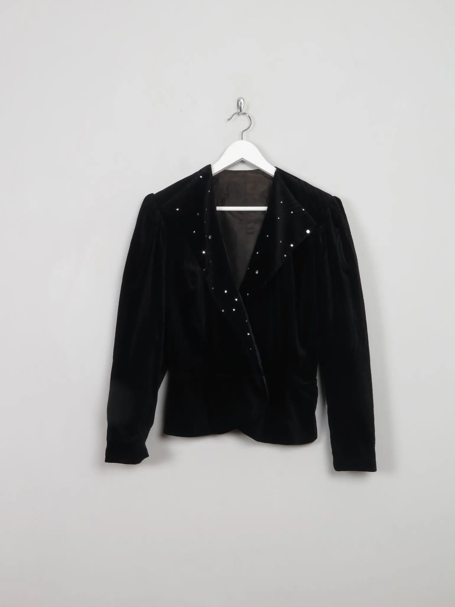 Women's Vintage Velvet Jacket With Studs M